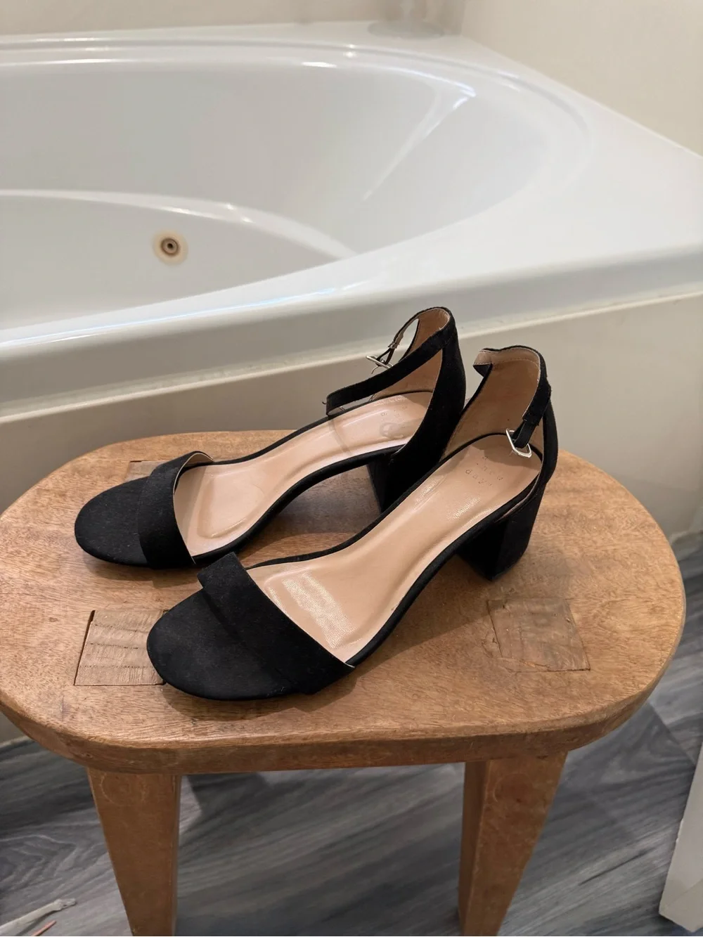 Classic Black Ankle-Strap Block Heel Sandals - Women